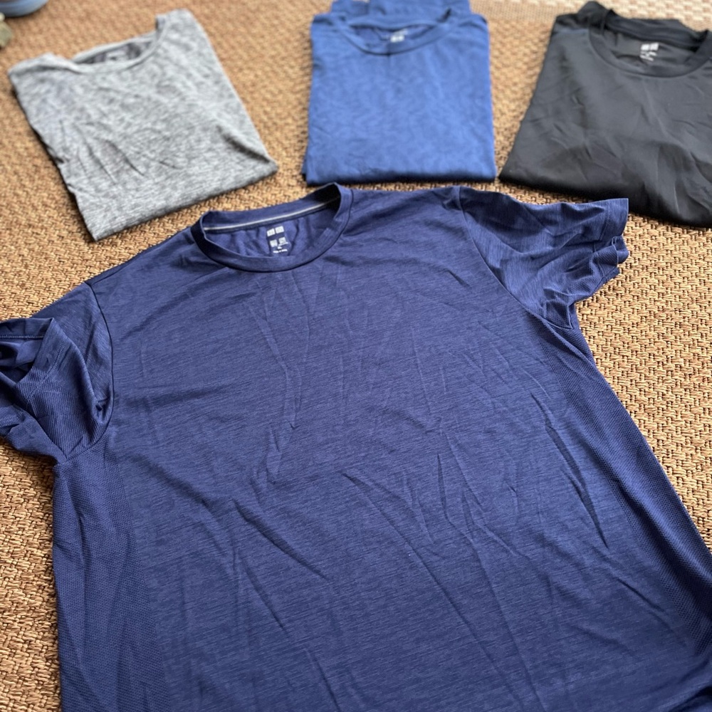 Bundle 4 mens XL Uniqlo athletic shirts - great shape
